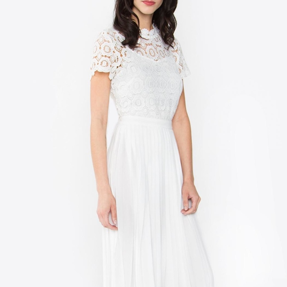 Lace maxi